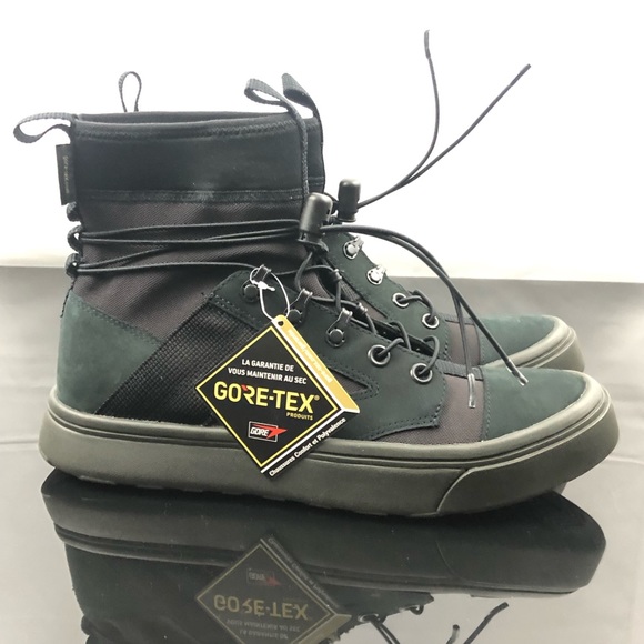 converse utility boot